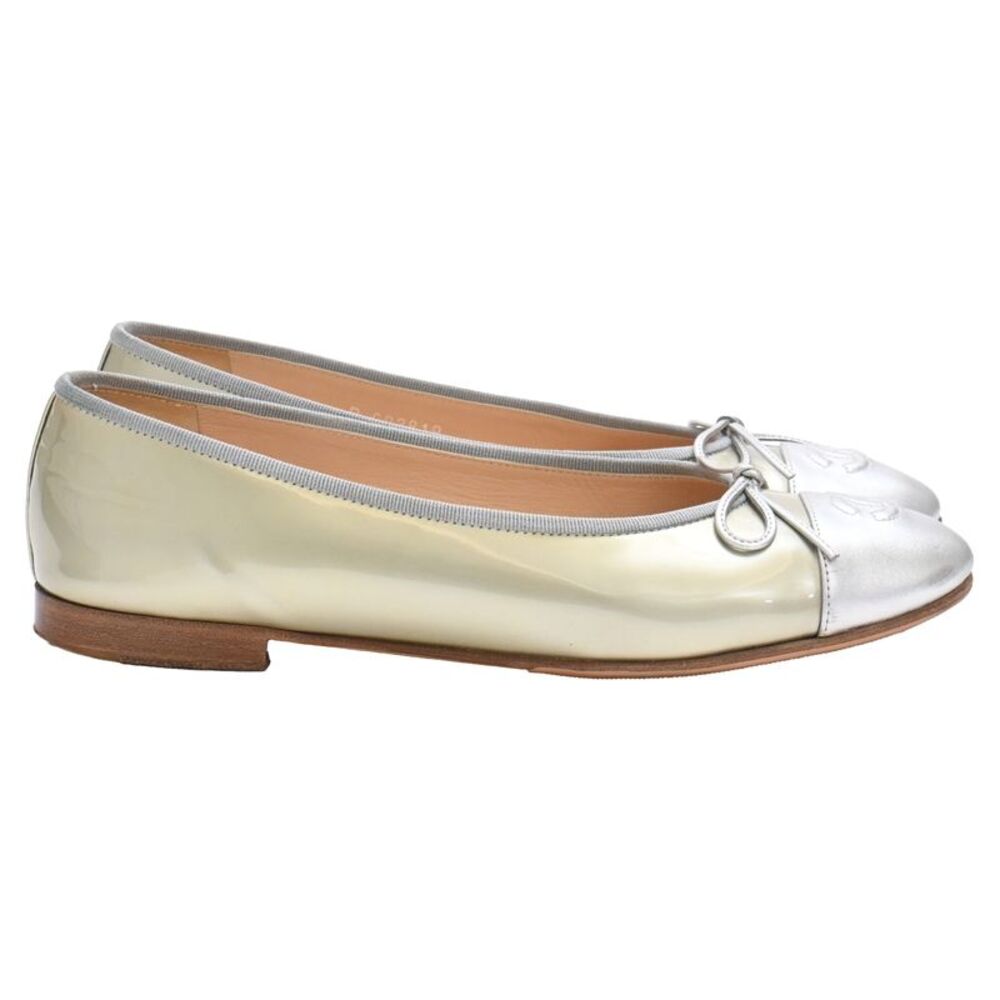 Chanel CC Cap-Toe Ballet Flats in Gold Patent Leather